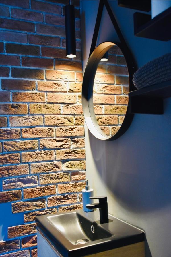 Chic Penthouse Industrial-Style Apartment Mosta Luaran gambar