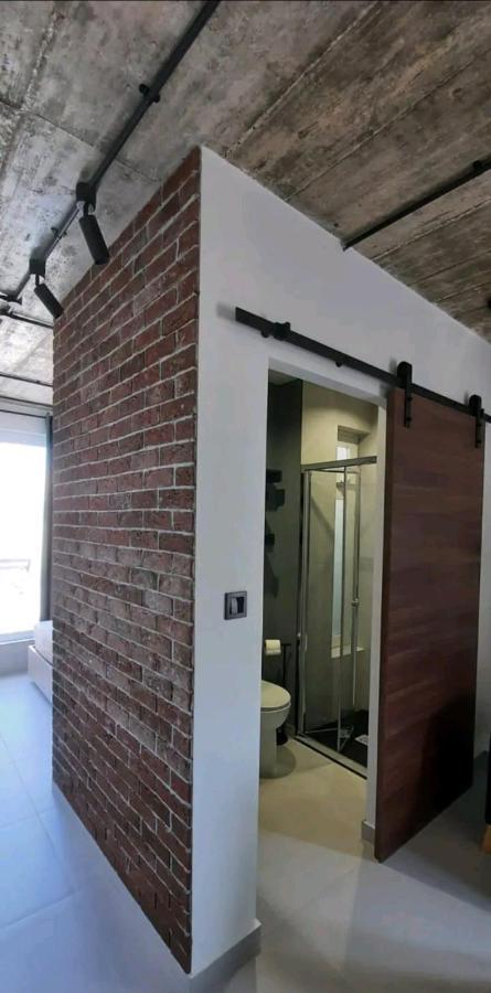 Chic Penthouse Industrial-Style Apartment Mosta Luaran gambar